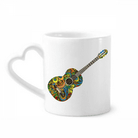 Gitarska glazbena instrument uzorak dizajna šalica kava cerac pića staklo srce šalica srca