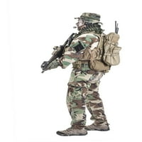 Vojnik specijalnih snaga Sjedinjenih Država u uniformi za borbu u džungli. Ispis plakata Olega Zabelina, slike