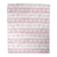 Topla ugodna tiskana flanelska deka u naizmjeničnim ružičastim i bijelim prugama s vezenim srcima i strelicama,