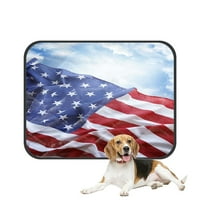 Američka zastava ispred plavog neba kućnog ljubimca psa mačji krevet piški jastučići jastuk jastuk lončani psi